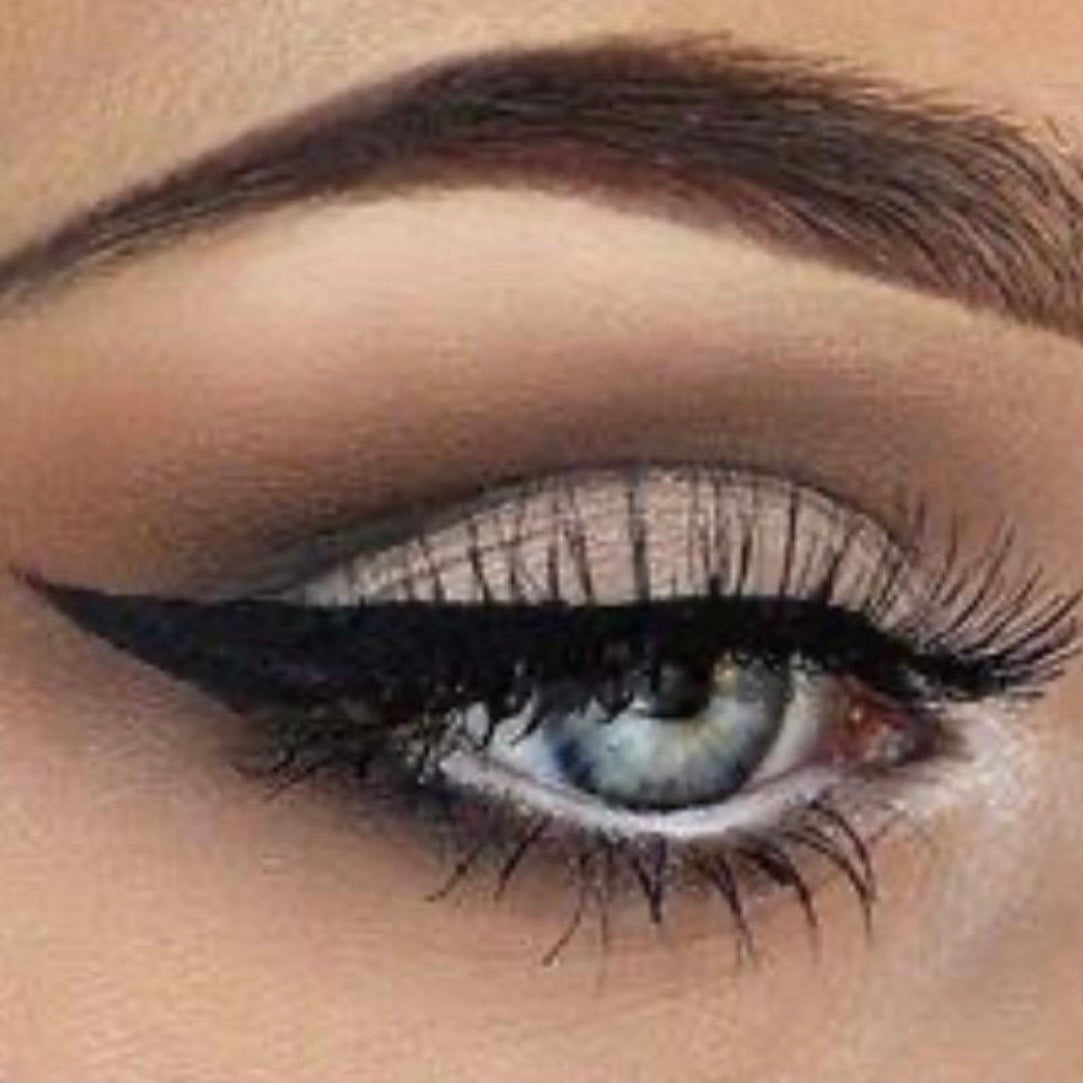 BELLA BODZ® The Perfect Wing - Eyeliner Stamp